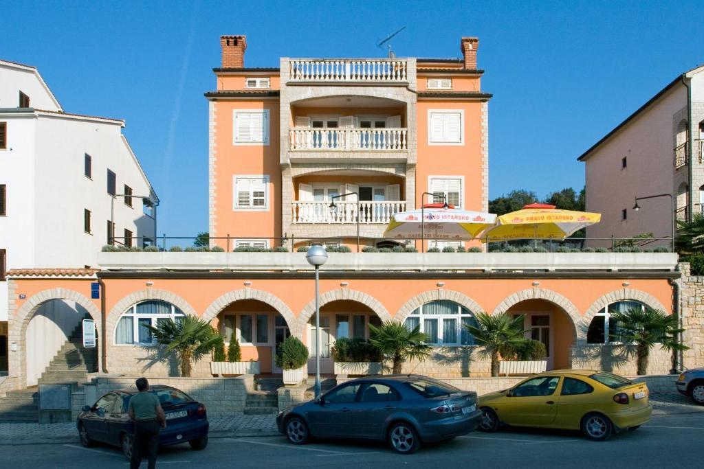 Apartments Valentino Vrsar Exterior photo